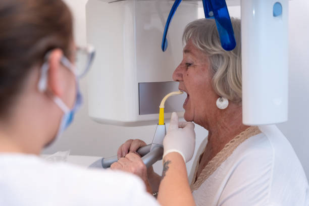 Best Emergency Tooth Extraction in De Soto, IA